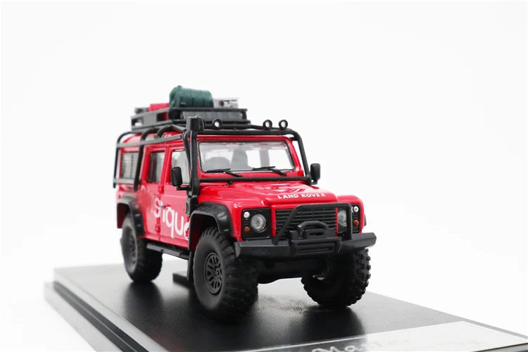 Master 1:64 Land Rover Defender 110 SUP красный с аксессуарами литая модель автомобиля | Игрушки и
