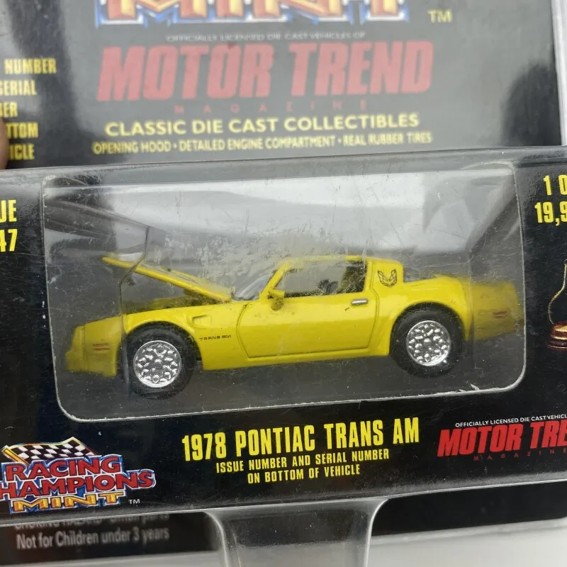 Радиоуправляемая модель автомобиля с желтым сплавом Pontiac trans am 1:64 78 дюймов