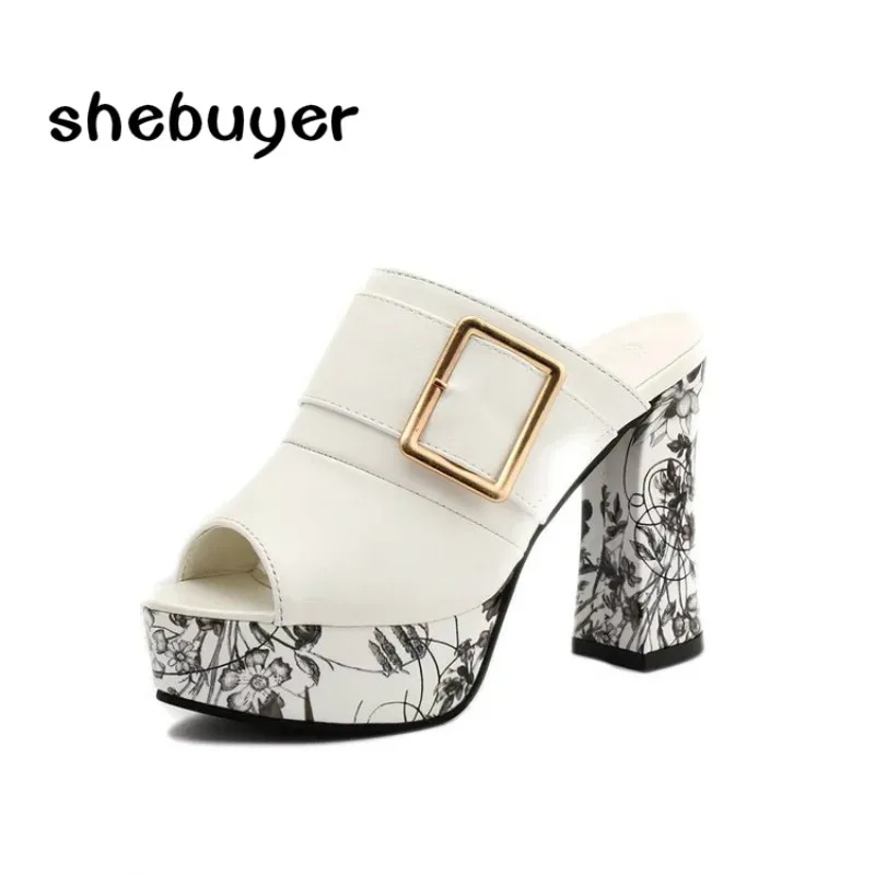 Сандалии женские на платформе и толстом каблуке элегантные пикантные туфли с