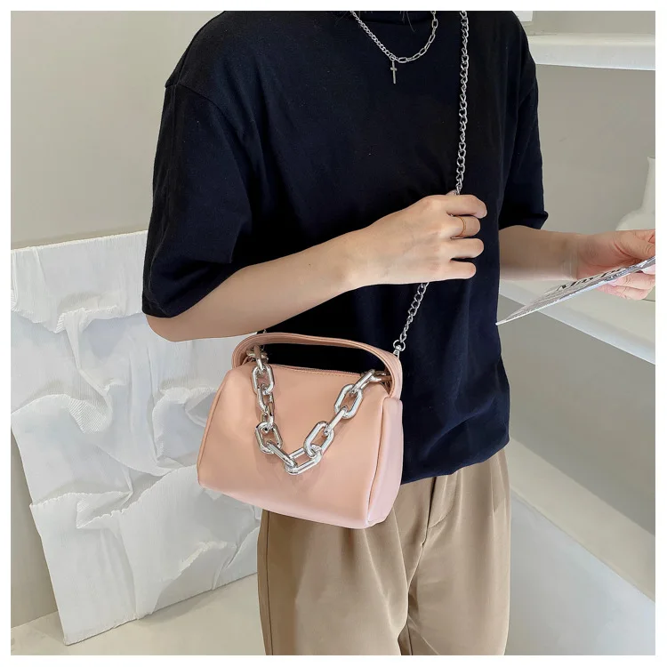 Summer New Ins Fashion Designer Luxury Chain Casual Shoulder Bag Pure Color Pu Leather Boston Bag  Handbags