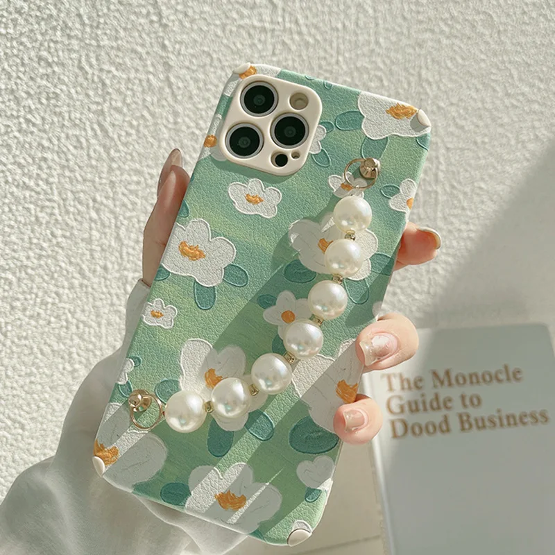 

Art Daisy Flower Pearl Bracelet Phone Case For iPhone 12 Mini 11 Pro Max X Xs Max Xr 7 8 Puls SE Cases Cute Soft Leather Cover