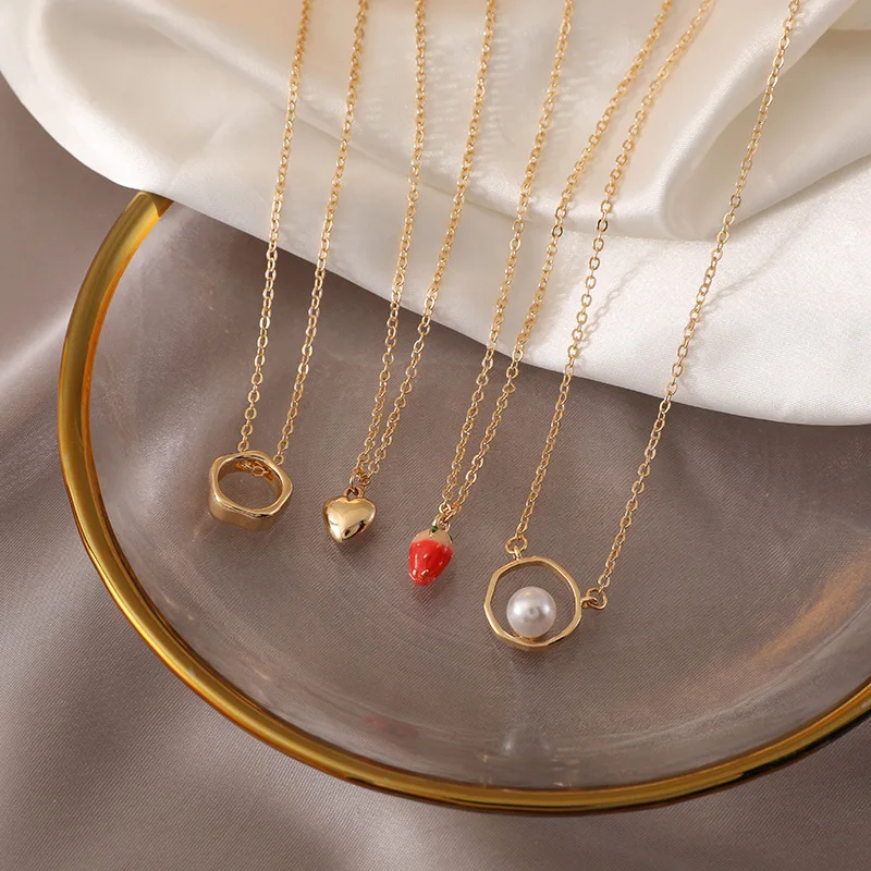 Женское ожерелье с подвеской в виде клубники | Украшения и аксессуары