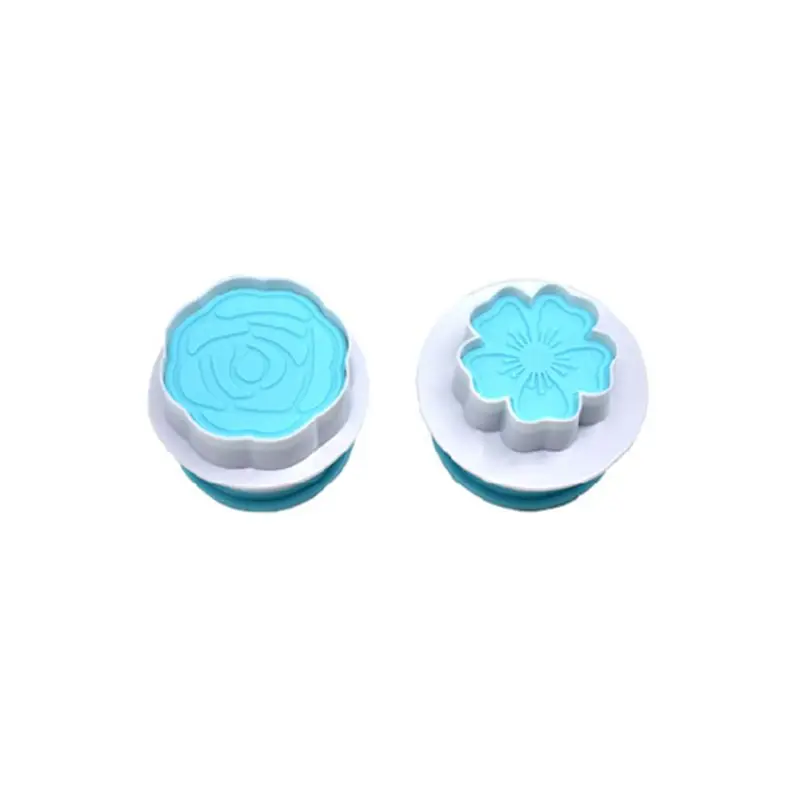 

2pcs Butterfly Flower Plastic Baking Mold Biscuit Cookie Cutter Pastry Spring Plunger Embossing Die Fondant Cake Decorating Tool