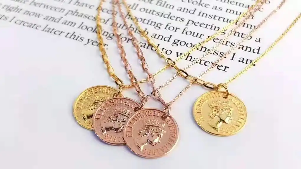 Новые модные покрытые настоящим золотом au750/18k королева монета ins стиль ожерелье