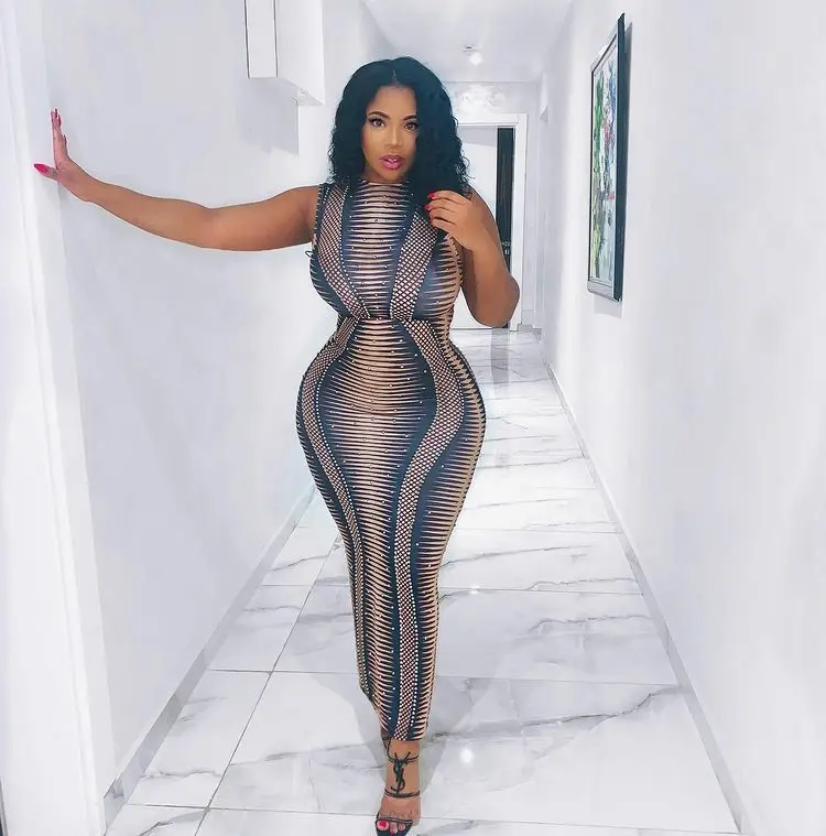 

2021 Summer Plus Size Women's Sleeveless Mid-Length Dress Sexy Open Back Round Neck Skirt Irregular Split One-Piece Dress