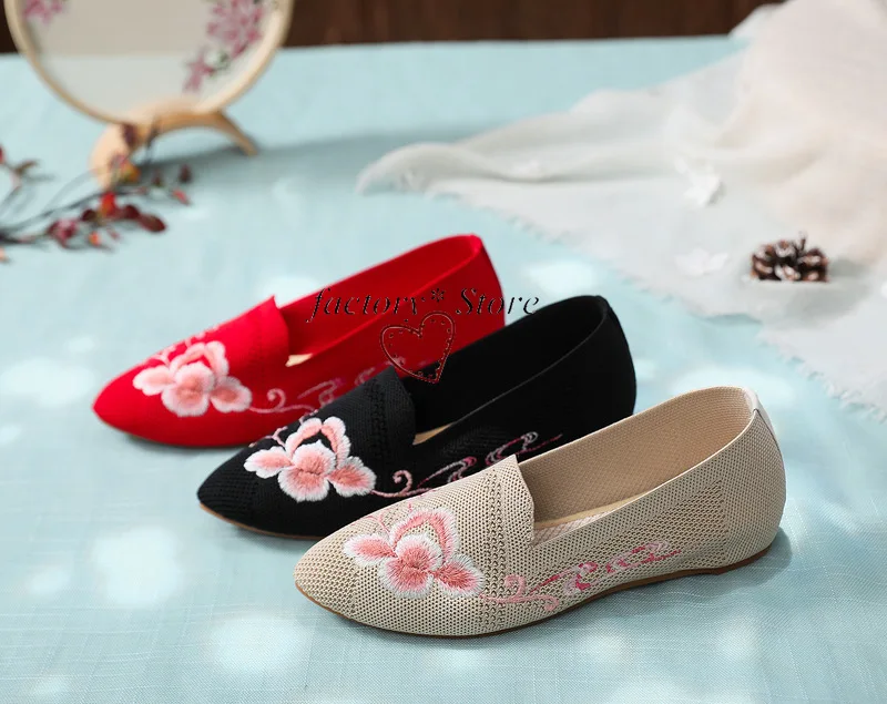 

Hanfu Shoes Embroidered Shoes Kid Shoes Leisure Comfortable Shoes for Hidden Wedge Fashion Fly Mesh Surface Shoes Ethnic