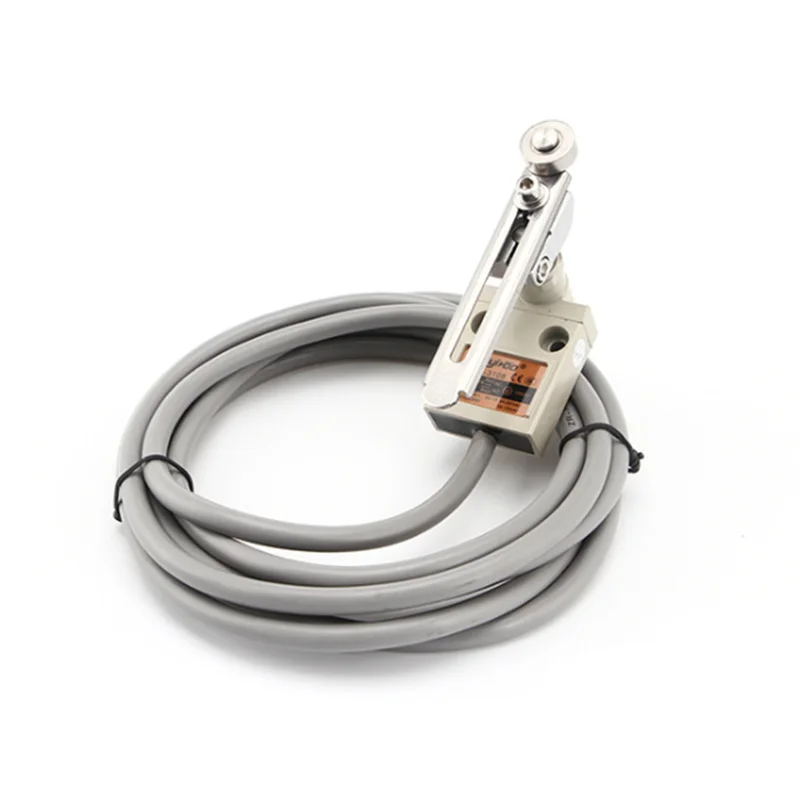 

TZ-3108 XTZ-3108 IP67 4 провода роликовый рычаг Концевой выключатель плунжера SPDT NO + NC медный провод 3 метра