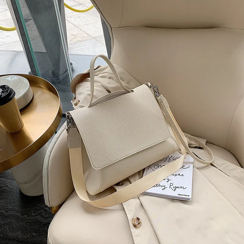 Модная трендовая сумка большой емкости простая через плечо 2019 осень и зима новый