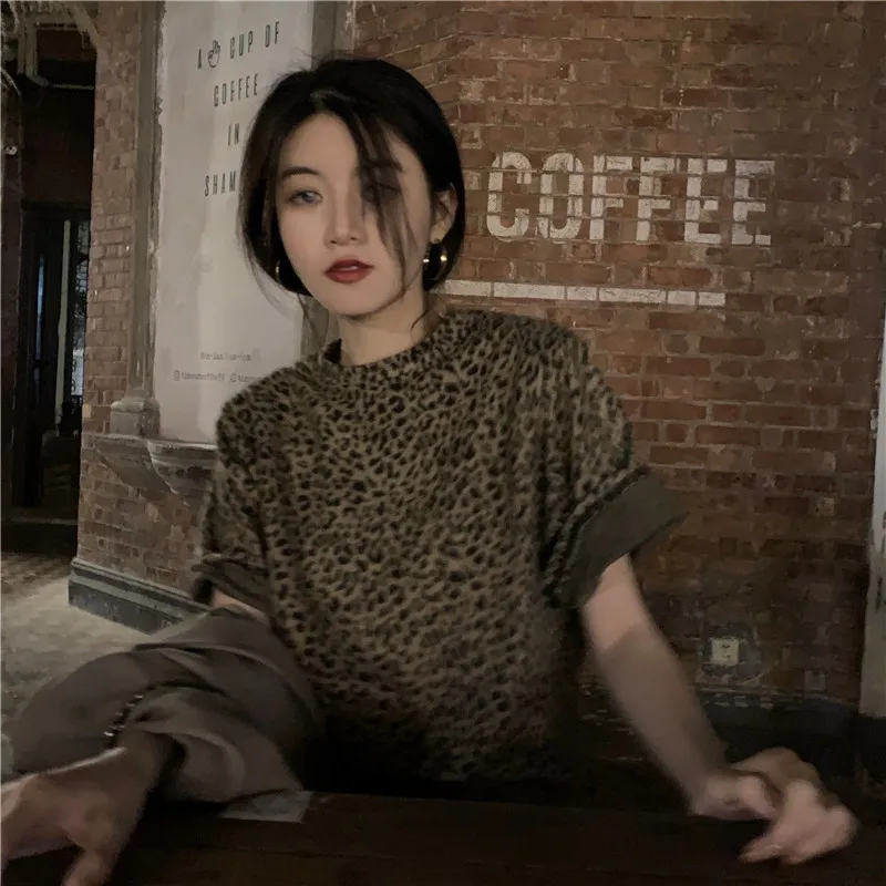 

Hong Kong Ins Brushed Leopard Print Short Sleeve T-shirt Women's Spring and Summer Korean Style Retro Loose Slimming