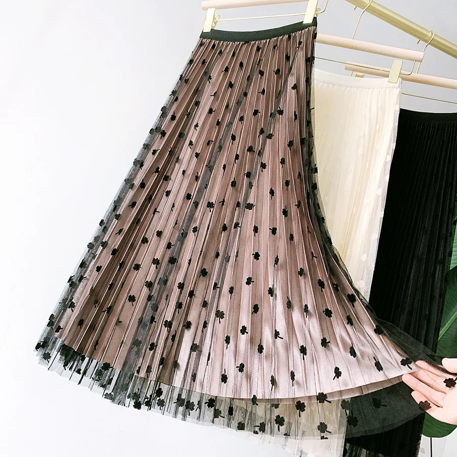 

Four-leaf Clover Jacquard Korean Version of The New Small Floral Net Gauze Skirt on Both Sides Wear Wild Fairy Pleated Skirt
