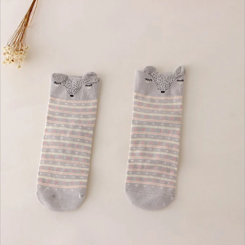 

Fashion Cartoon Animal Cotton Socks Funny Cute Rabbit Panda Deer Character Print Women Female Hipster Harajuku Short Socks