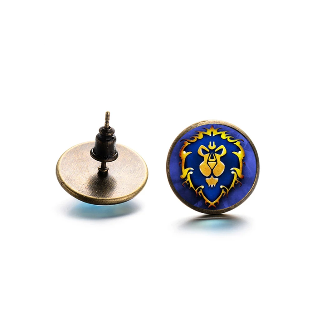 

Cool World of Warcraft Heartstone Stud Earrings for Men Blue Stone of Recall Glass Photo Round Ear Stud Steampunk Jewelry