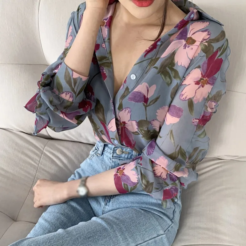 

Women's Fashion Floral Print V-Neck Long Sleeve Chiffon Shirt Blouse