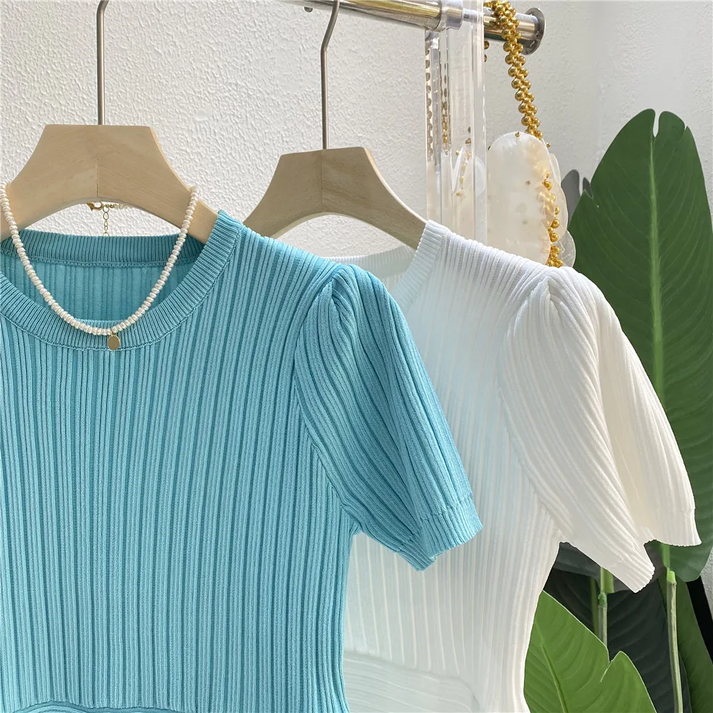 

2021 Summer Simple Crew Neck Short Sleeve Ice Silk Knitted Top Women Solid Color All-Match Button Knitted T-shirt Ladies