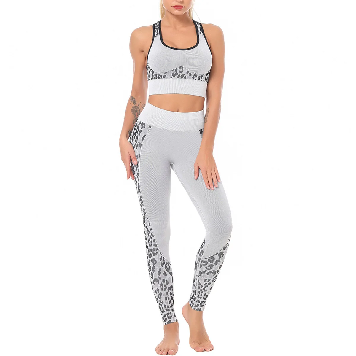 

Seamless knitted leopard print bra set moisture wicking yoga pants running sports top women