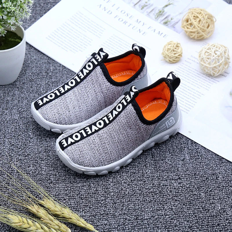 Повседневные кроссовки Детская обувь для мальчиков и девочек Модная