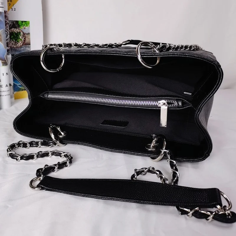 

Retro car stitching rhombus embossed letters hardware chain double handle large-capacity handbags new ladies shopping bags