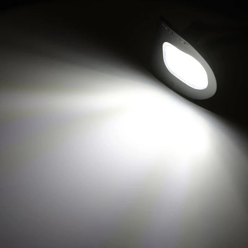 

New 2 Colors 18 LED Side Mirror Puddle Light For Dodge Ram 1500 2500 3500 4500 5500 2010-19 Rear Mirror Turn Sight For Car 2020