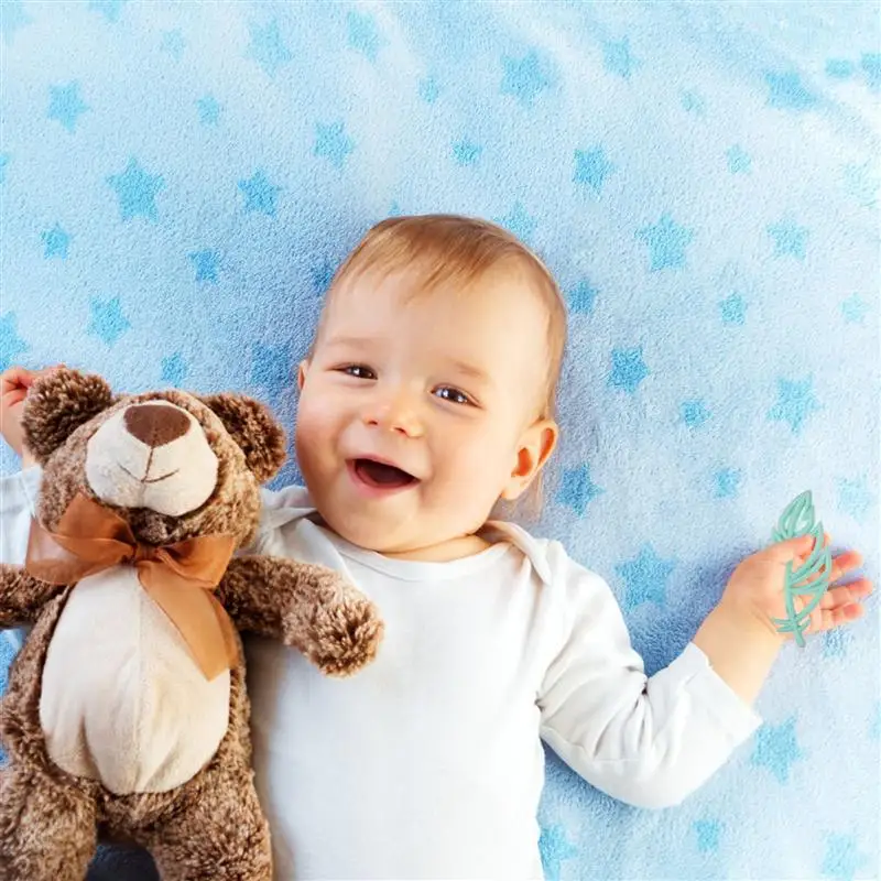 

2pcs Leaf Shaped Silicone Baby Teethers Food Grade Tiny Rod Children Supply