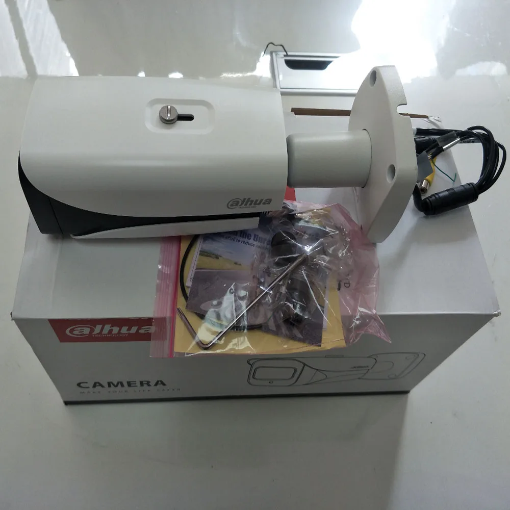 IP-камера Dahua POE 8 Мп 2 7 ~ 12 мм с моторизованным объективом IR50M 1/1 слот для