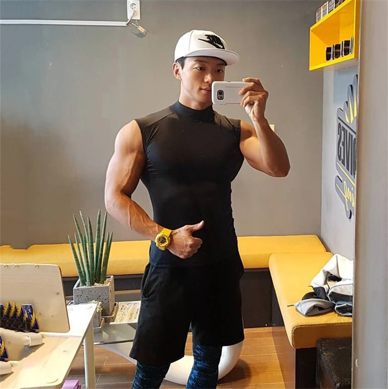 

Mens Quicky-drying Tight Bodybuilding Singlet Muscleguys Vest Compression Sleeveless Shirt Workout Sleeveless Vest Undershirt