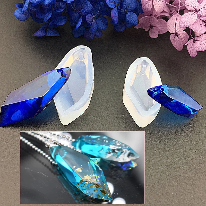 

Two Styles Holes With diamond-shaped Cut Stone pendants, Silicone molds, women's Fashion Accessories