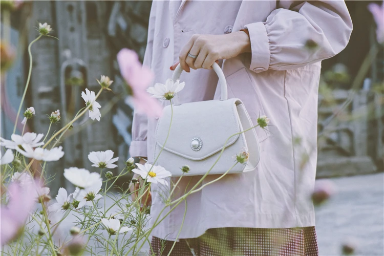 

Women's Designer Handbag 2019 Fashion New High quality Velvet Women bag Pearl Chain Shoulder Messenger bag Ladies Tote bags
