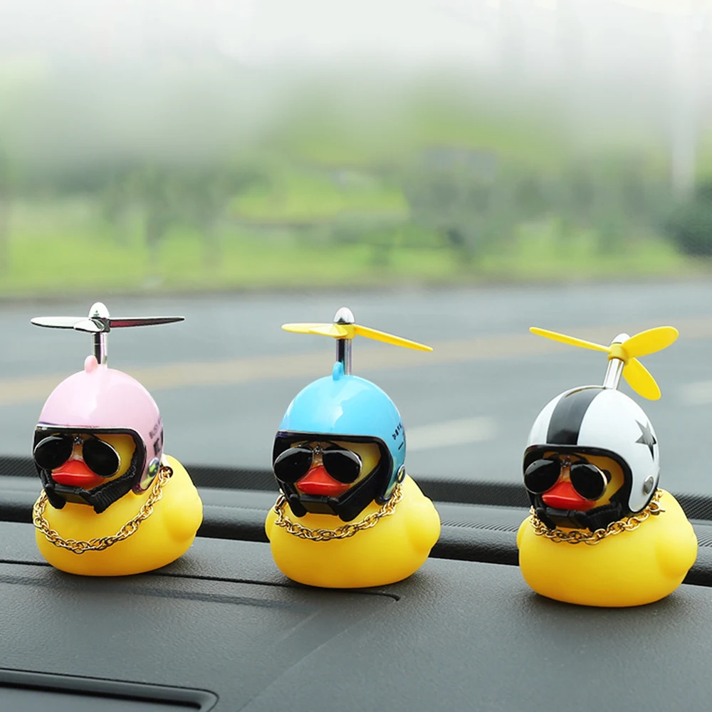 

1 шт. симпатичная маленькая Желтая утка с пропеллером для шлема резиновая ветровка утка сжимаемая звуковая внутренняя отделка автомобиля а...