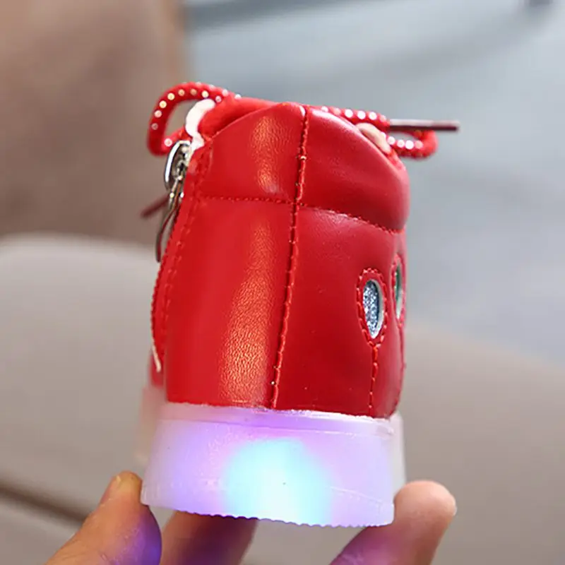 

New Fashion Children Glowing Shoes Princess Solid Girls Led Shoes Spring Autumn Cute Baby Sneakers Shoes Red