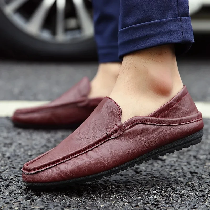 

2021 New Fashion Peas Shoes Korean Version Of The Trend Of British Men's Casual Leather Shoes Lightweight Breathable Lazy Shoes