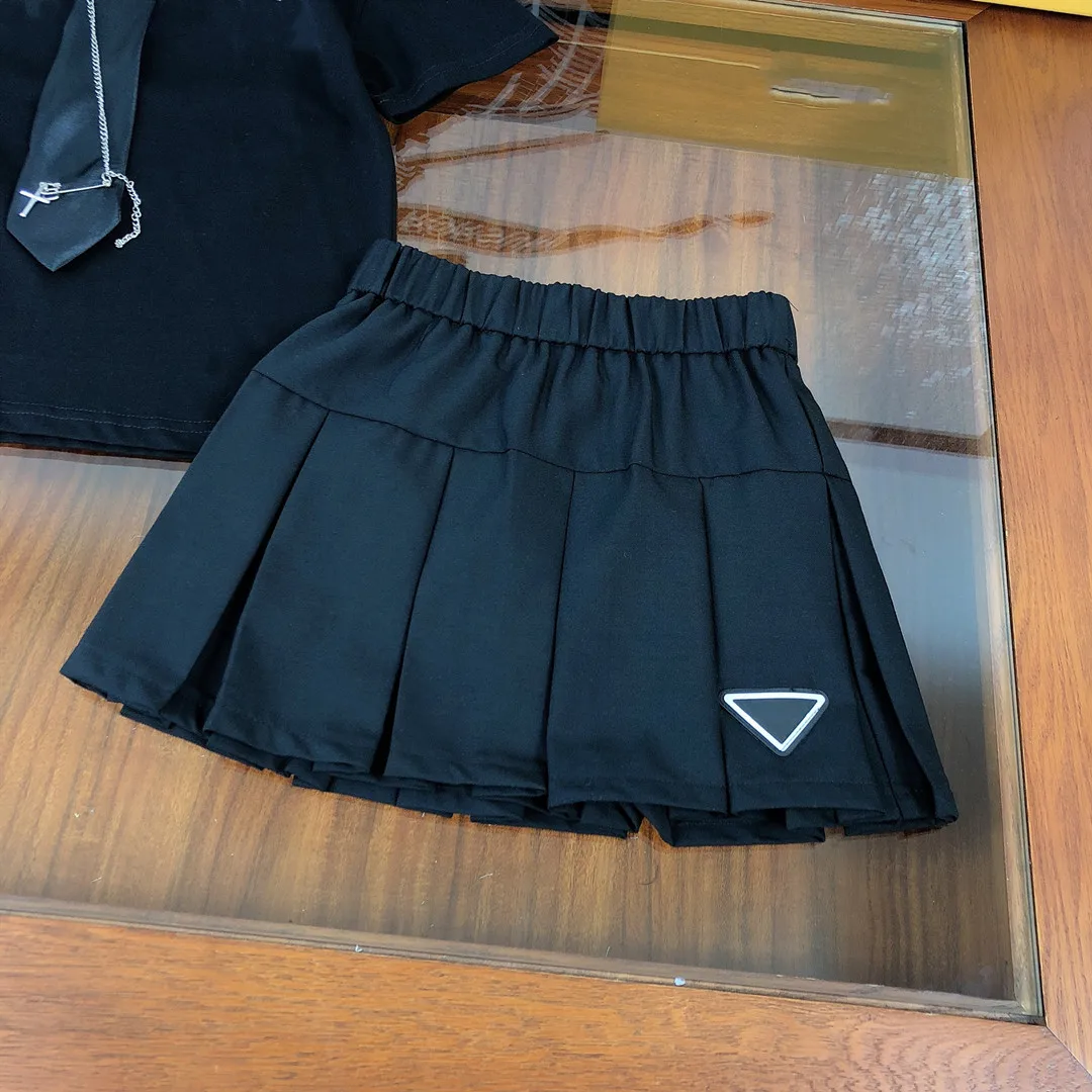 

Summer New Hot Sale Baby Girls Sets 4 To 16 Years Old Cotton T-Shirt And Skirt 2pcs Party Fashion Costumes Kids Designer Clothes