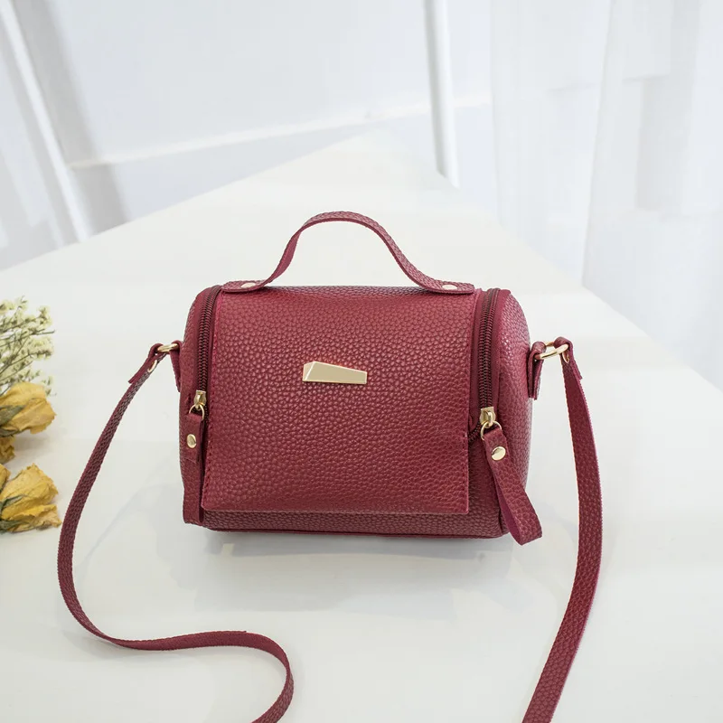 

Korean Version Litchi Pattern Portable Change Bag 2021 Summer New Product Cross Shoulder Pillow Mobile Phone Bag