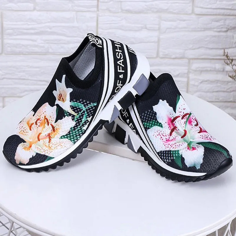 

2021 New Women Sneakers Flower Sock Shoes Wedges Height Increasing Chunky Thick Sole Platform Vulcanized Ladies Loafers