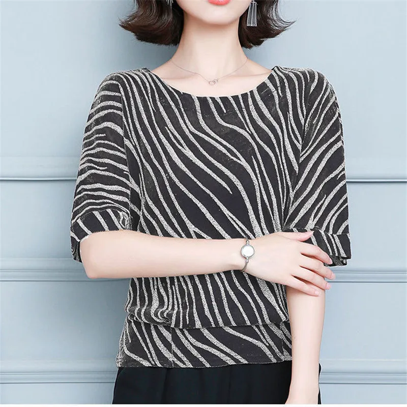 

Women Spring Summer Satin Shirt Short Sleeve O-Neck Print Stripe Casual Blouses Temperament Stylish Tops Elegant Blusas MM0650