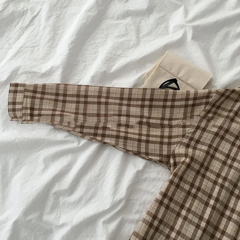 

Women Long Sleeve Blouse Plaid Casual Loose Turn-down Collar Button Up Vintage Korean Style Simple Female Shirts Autumn Tops INS