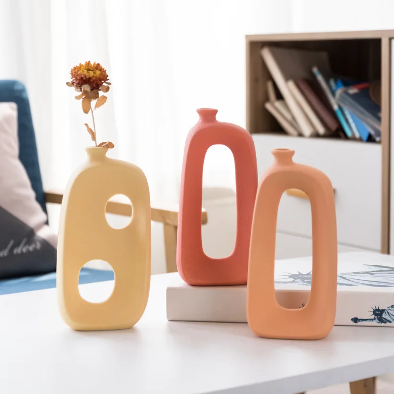 

Matte Ceramic Flower Vase Frosted Shaped Europe Creative Decorative Vase Home Living Room Interior Decor Accessories