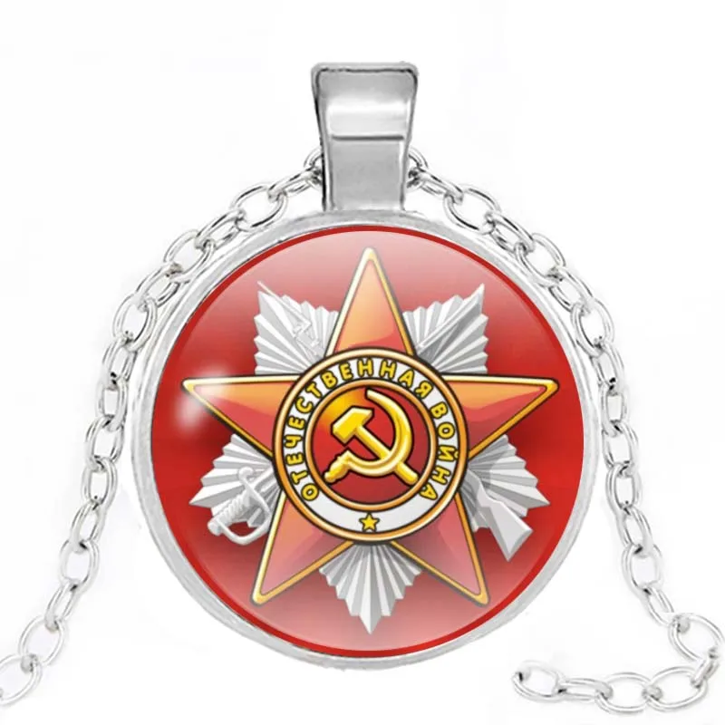 Классические советские значки ожерелье с серпом подвеской-топором мужские и