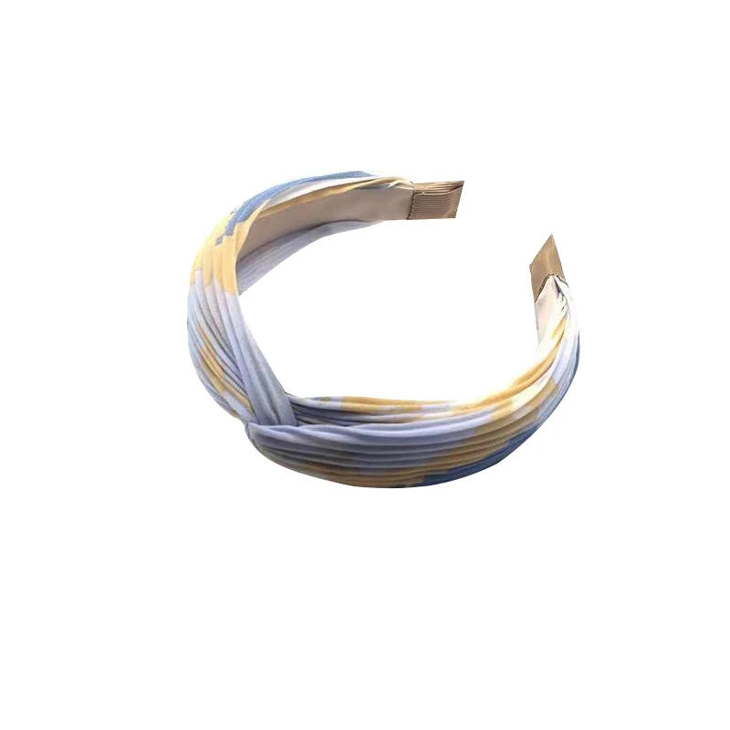 Рисунок 5 - Женская цветная плиссированная лента для волос