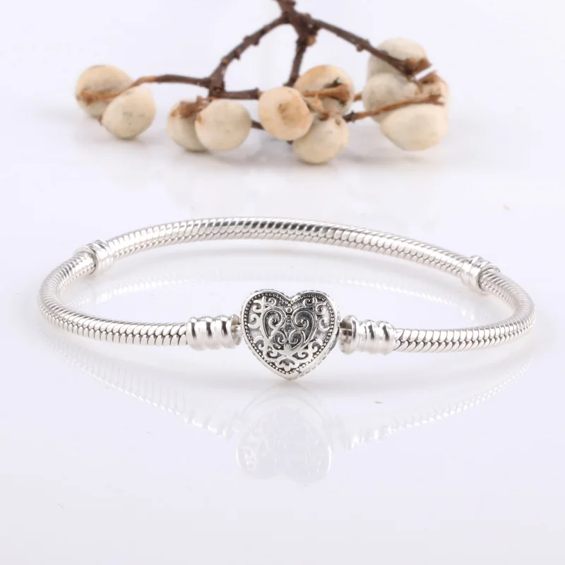 

Bewill Heart-shaped vintage bracelet Panjia heart-shaped bracelet female heart-shaped Original Bracelet for Women Gift
