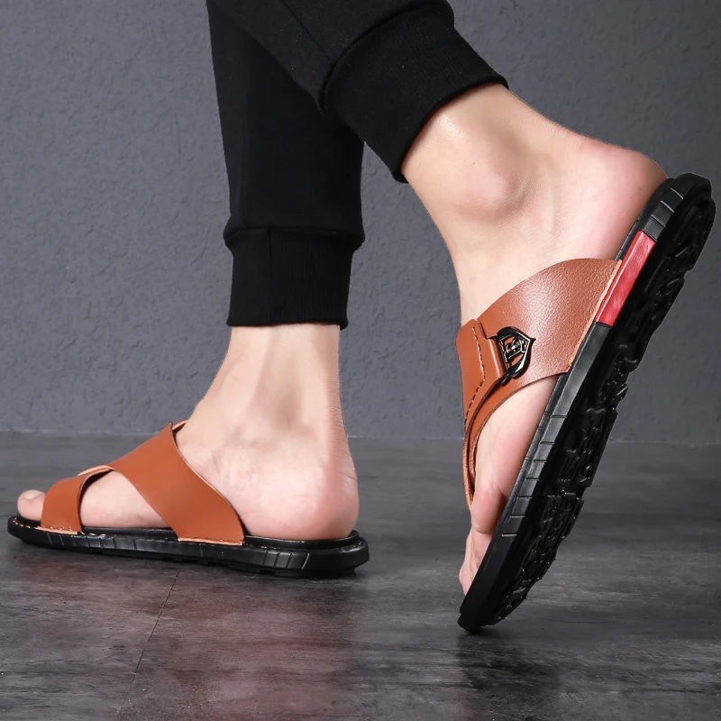 Модные мужские сандалии Летние черные пляжные Уличные дышащие летние на плоской