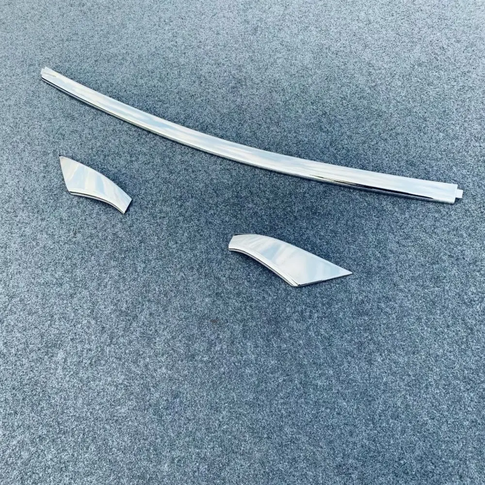 

For Toyota Harrier Venza 2020 2021 Car Styling ABS Chrome Car Front Bumper Cover Trim Front Lip Decorate Strip Accessories