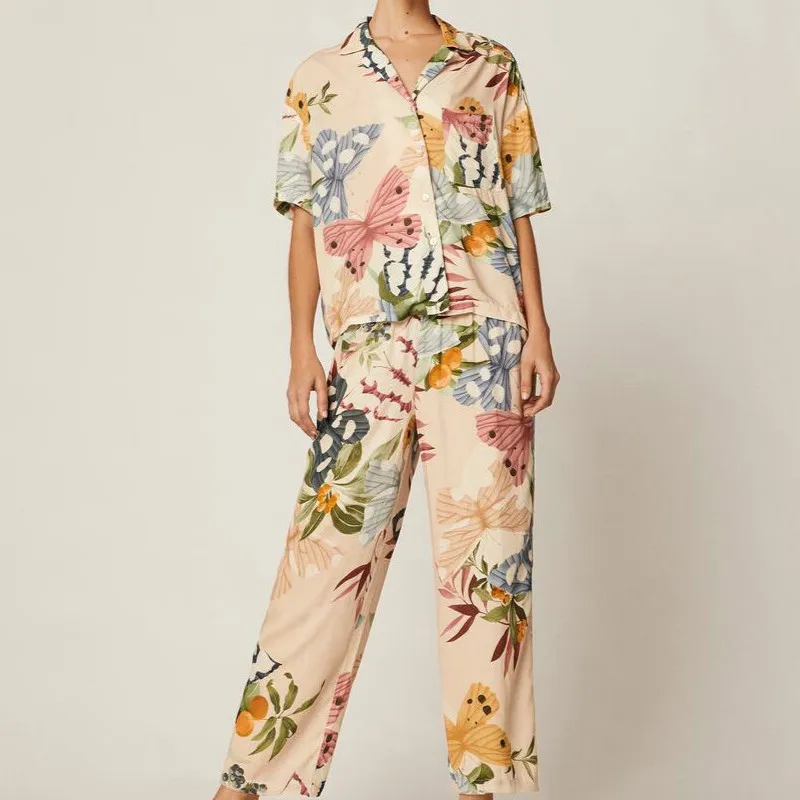 New Butterfly Printing Pajamas Turn-down Collar Womens Luxury Sexy Clothes Rayon Short-Sleeved Trousers Casual Pijama 2 Piece | Женская