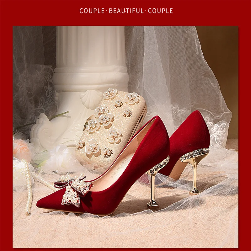 Женские туфли-лодочки с острым носком на высоком каблуке 6 см 8 осень 2022 | Обувь