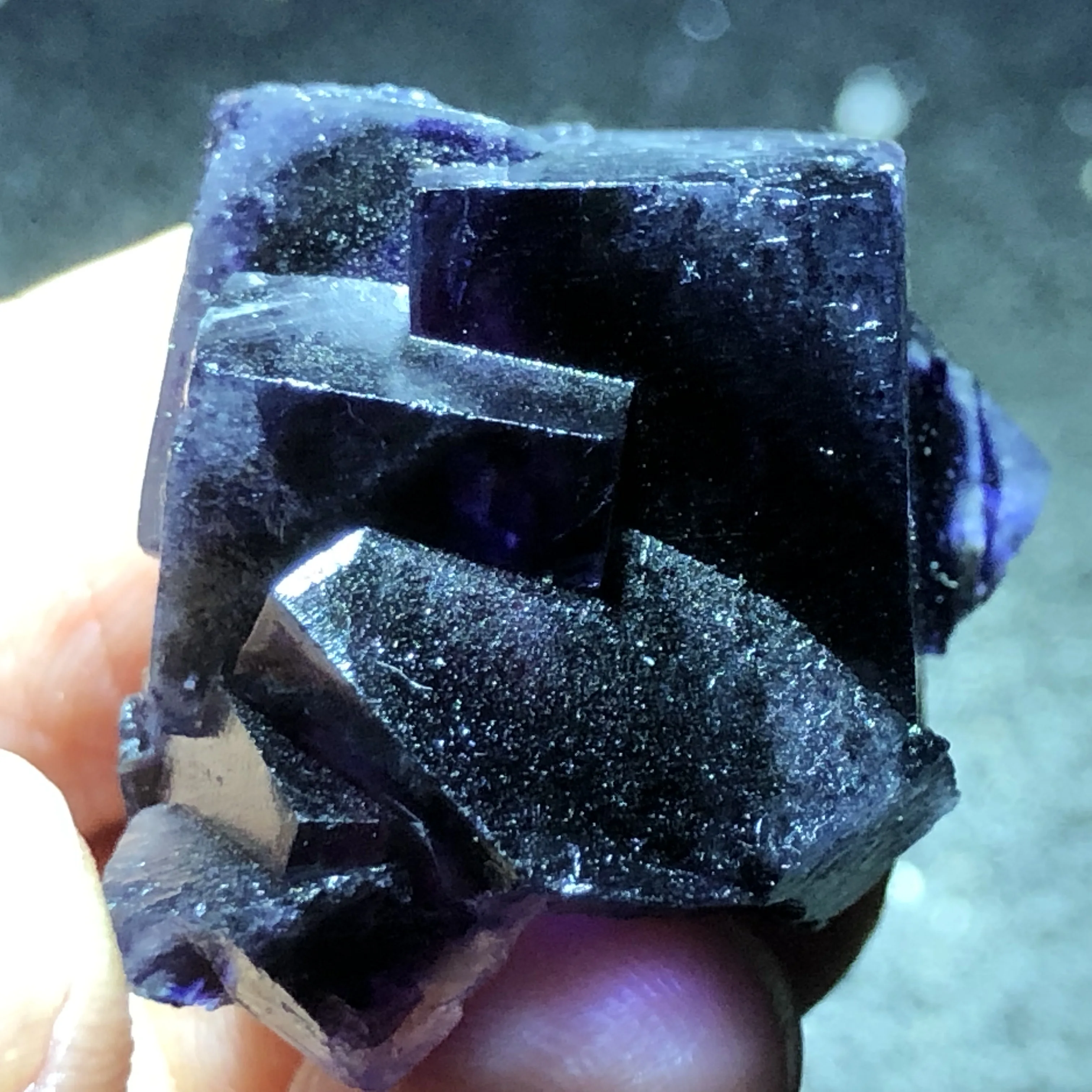 

16,2 gNatural фиолетовый флюорит минеральные образца камень домашний декор кольцо Исцеление круглый вены обучения с украшением в виде кристалло...