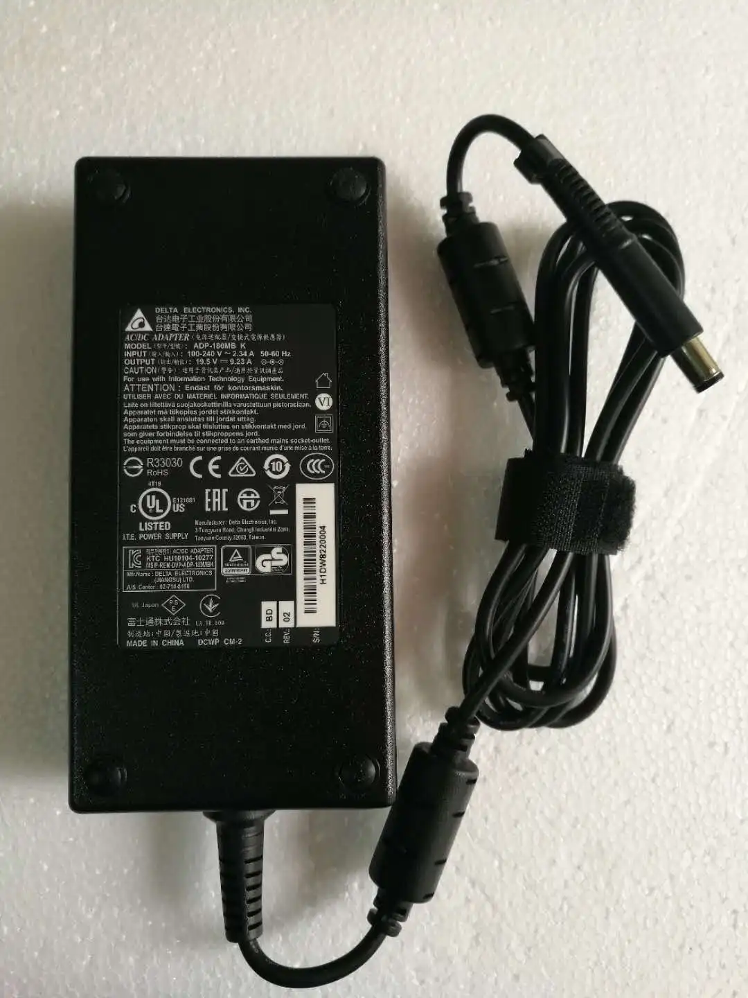 Подлинный адаптер для питания DELTA BAA81950 19,5 В 9,23 А 180 Вт для ноутбуков MSI GE75 RAIDER 8SE и GL63 8RE-616XFR 8RE-616X.