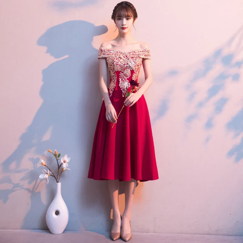 

Flower Appliques Pleated Wedding Party Dress Gown Mid-Length Slash Neck Qipao Burgundy Charming Cheongsam Sexy Vestidos De Festa