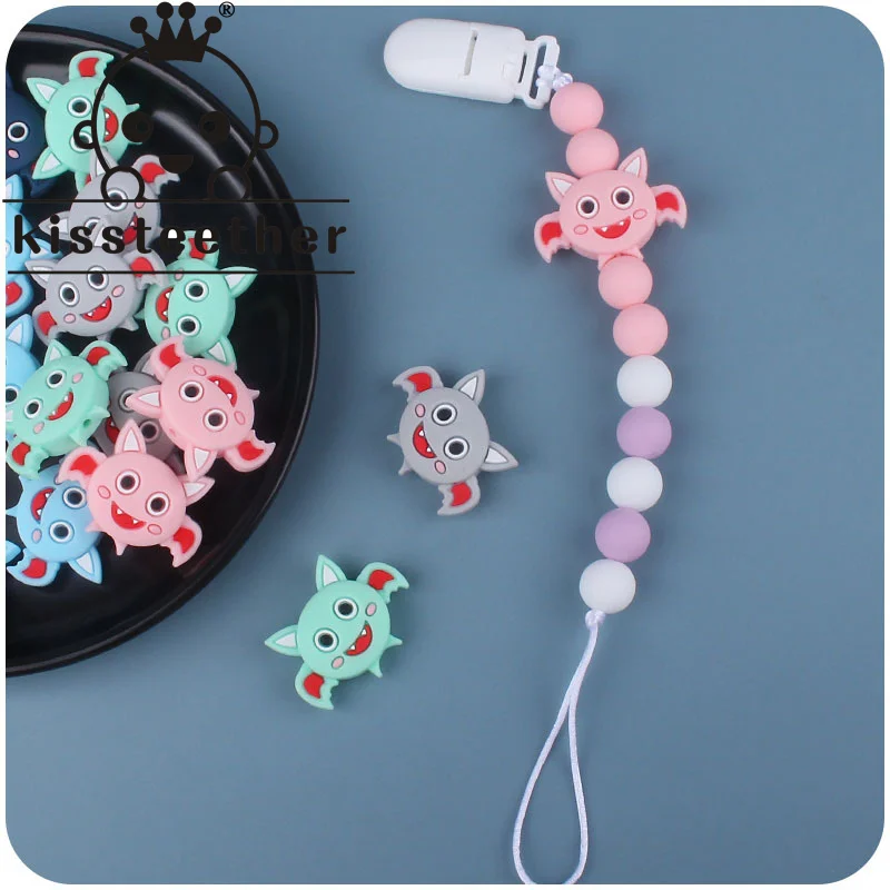 

Kissteether Baby Silicone 5pcs Halloween Bats Beads Food Grade Silicone Teether Product Non-toxic DIY Teething Chain Oral Care