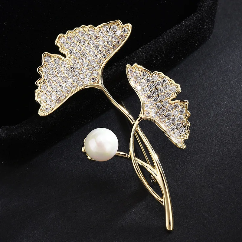 

Korean Fashion Ginkgo Biloba Brooch Temperament Pearl Floral Brooch Coat Suit Pin Accessories Wholesale