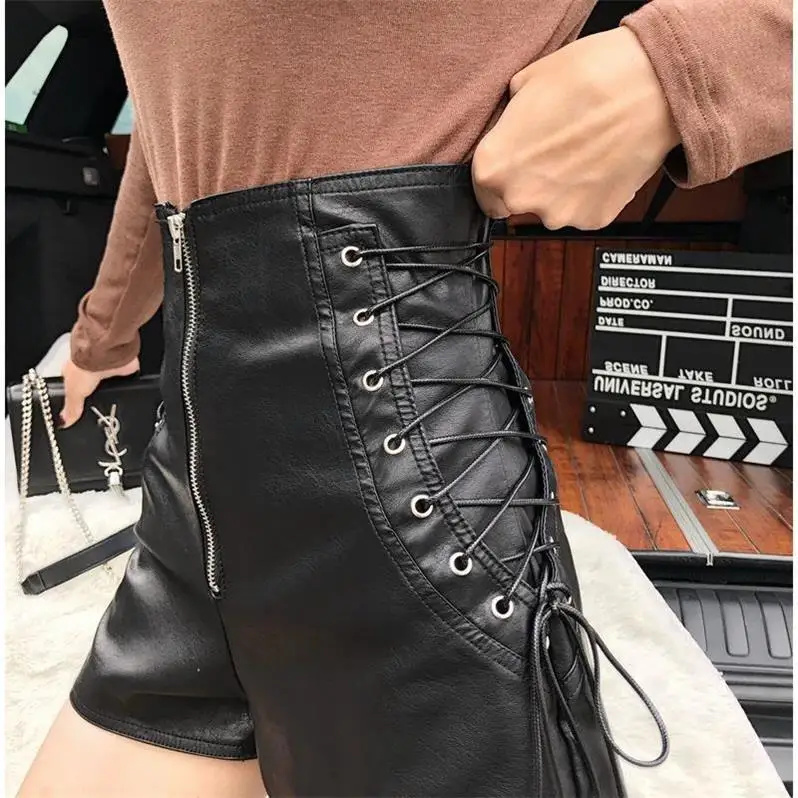 

Korean Sexy Woman PU Pants Spring/Autumn Harajuku Street Gothic Punk Girl Hot Pants Offiec Lady Punk Style All-match Short Women