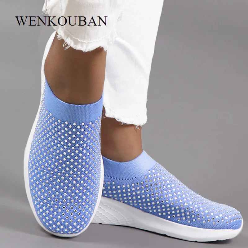 Кроссовки носки женские белые Вулканизированная подошва без шнуровки модные